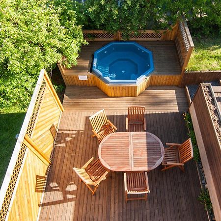 Pearl Of The North Apartments Акурейрі Екстер'єр фото