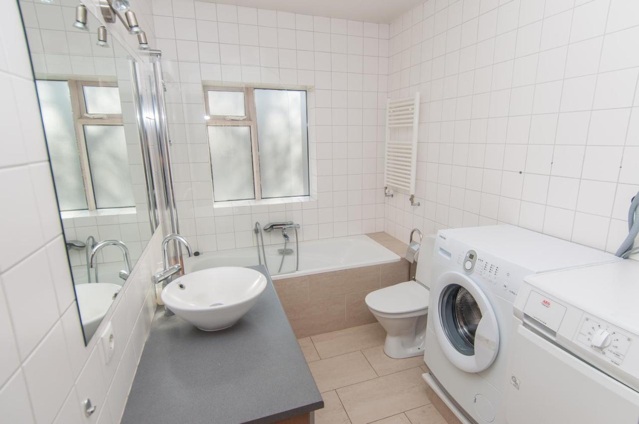 Pearl Of The North Apartments Акурейрі Номер фото